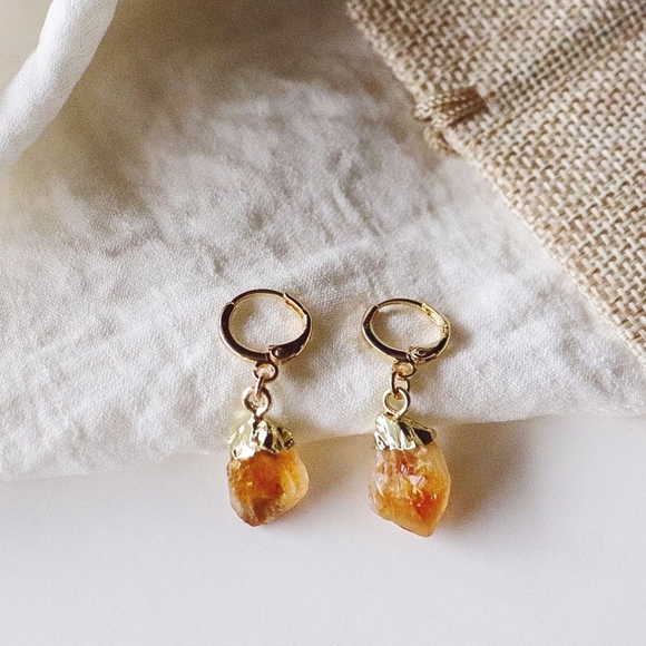Brand New - Handmade Citrine Gemstone Earrings - Picture 2 of 3